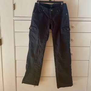 Kuhl  Cargo Pants. Washed Black size 4R